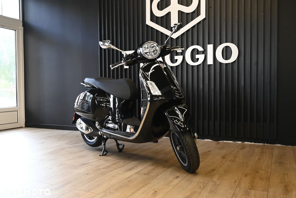 Vespa GTS - 3