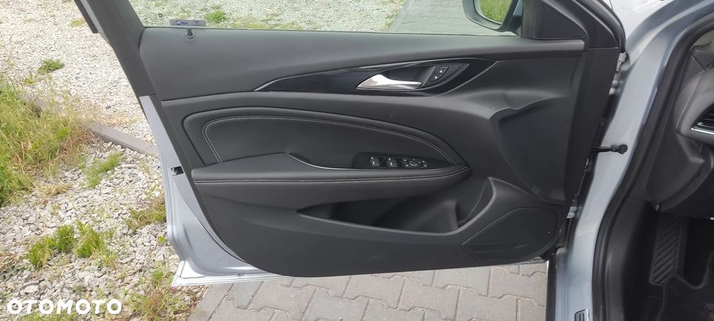 Opel Insignia 2.0 CDTI ecoFLEX Start/Stop Business Innovation - 30