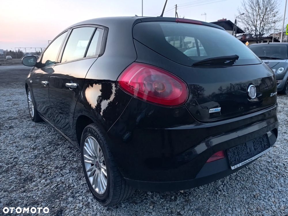 UWAGA ! AUTO W CAŁOŚCI 2012 FIAT BRAVO 5DRZWI 1,4 TURBO BENZYNA MPI 140PS 6BIEG NAVI ALU17 SERW - 3