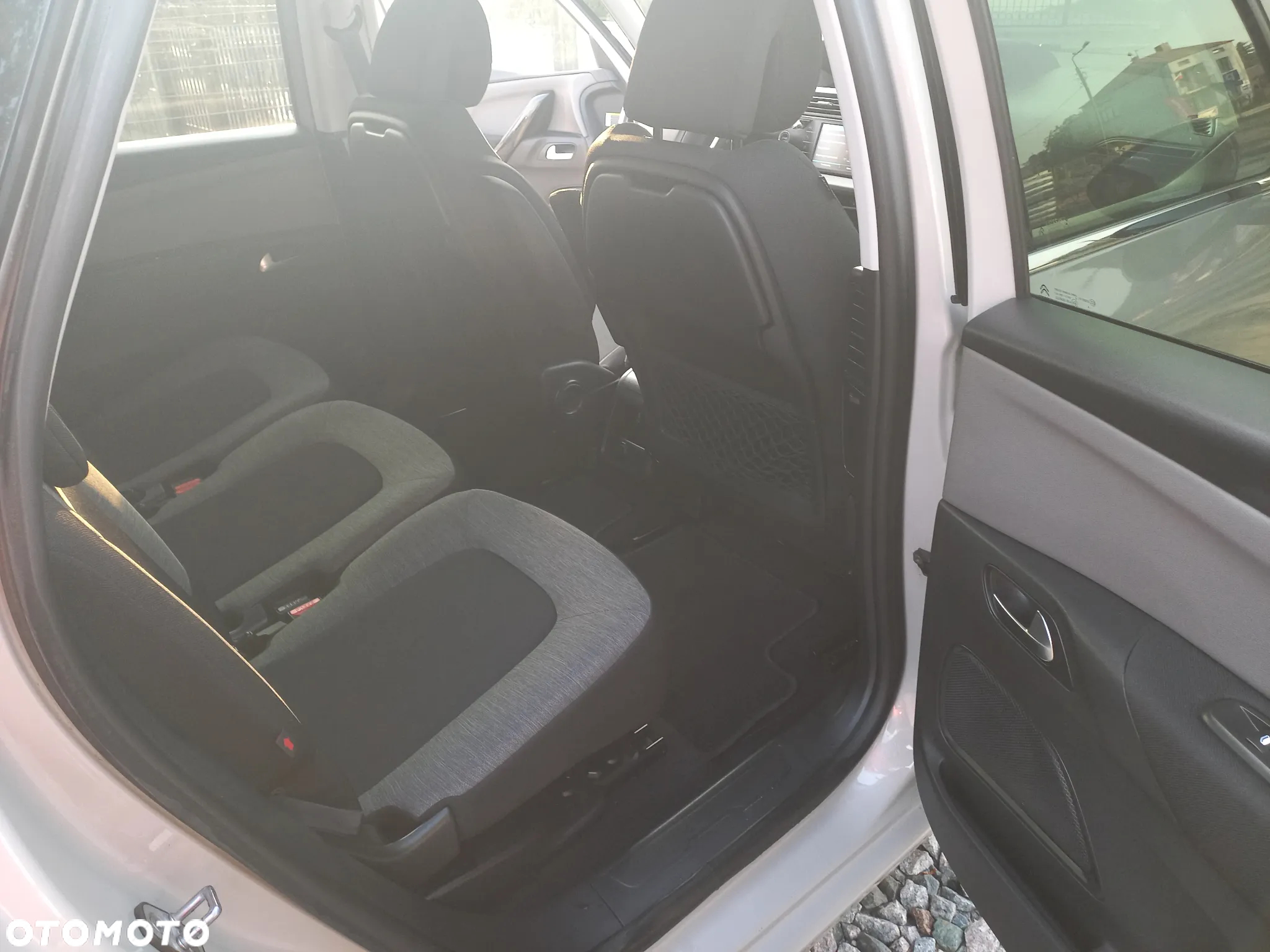 Citroën C4 SpaceTourer 1.2 PureTech Shine S&S - 20
