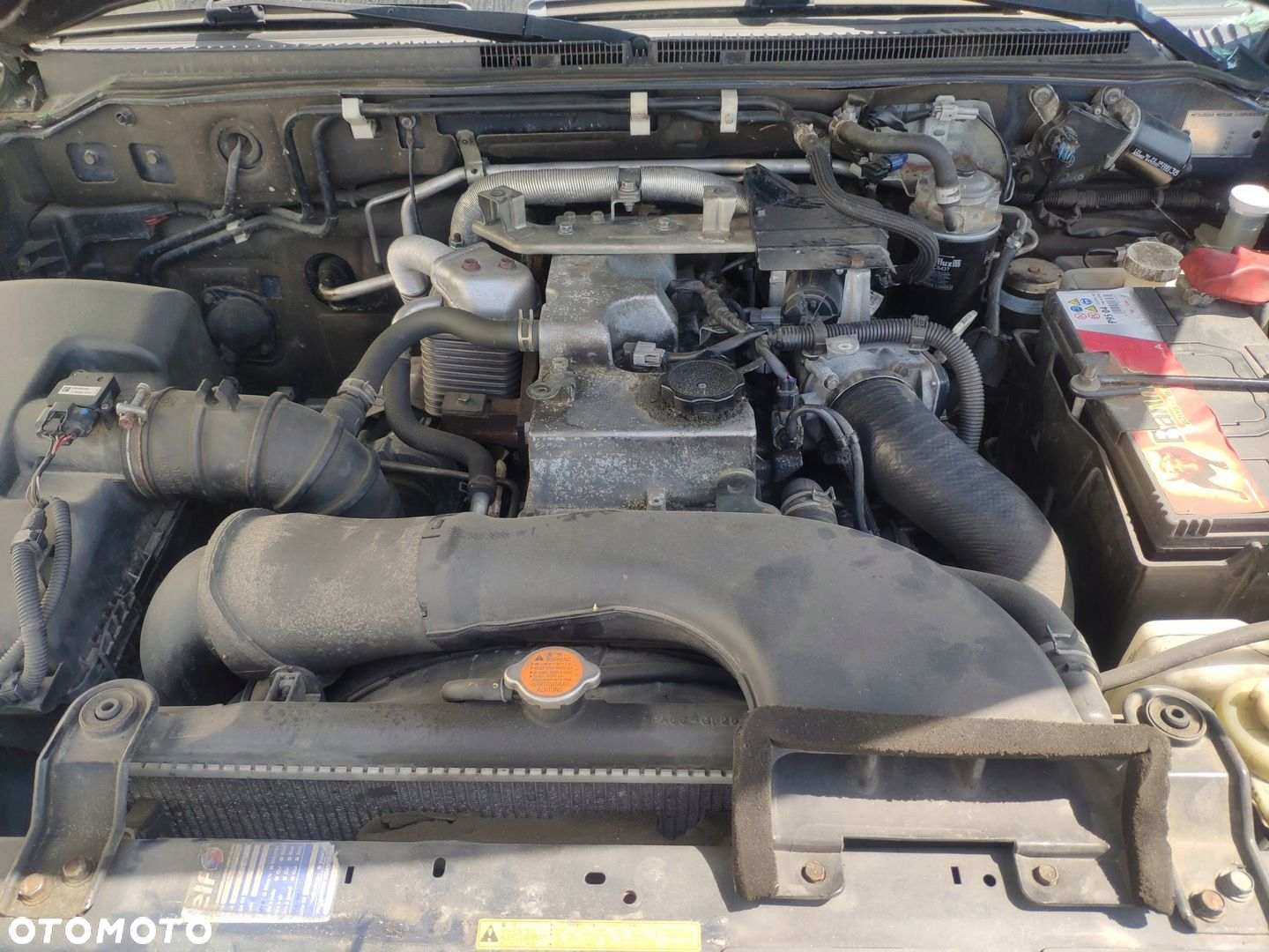 MITSUBISHI PAJERO 4 IV 3.2 DI-D 2007- BELKA POD SILNIK SANKI KOŁYSKA WÓZEK - 2