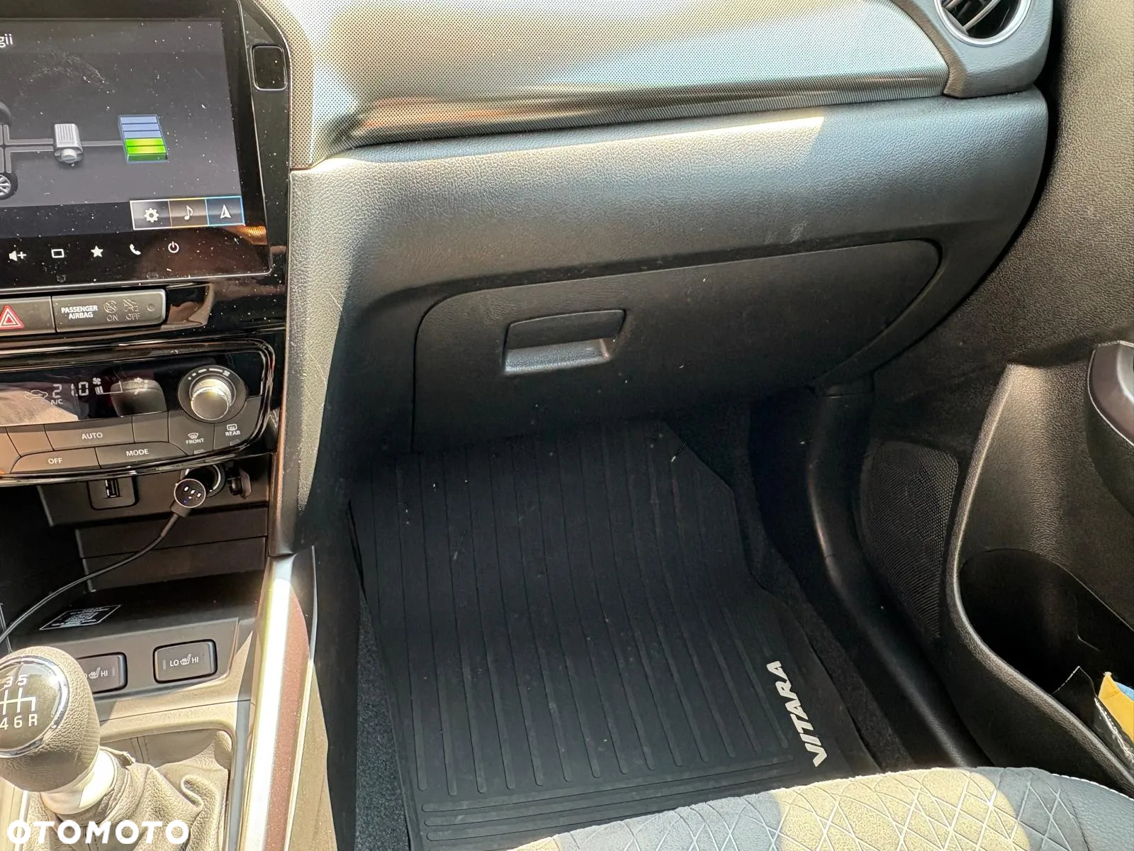 Suzuki Vitara 1.4 Boosterjet mHEV Elegance 2WD - 30