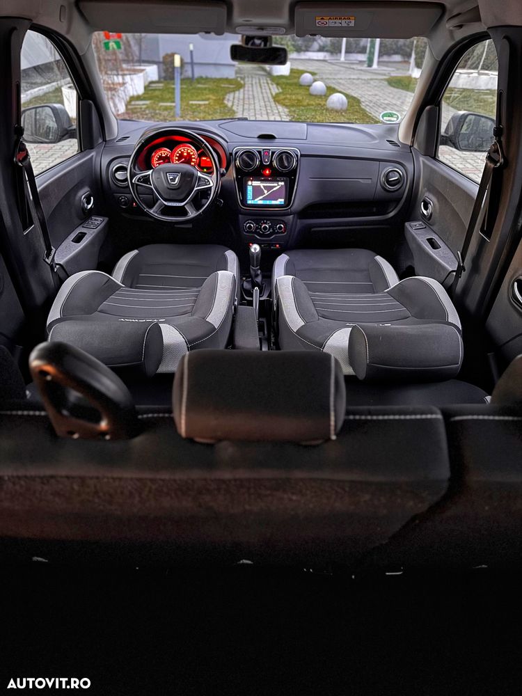 Dacia Lodgy 1.6 SCe Stepway - 8