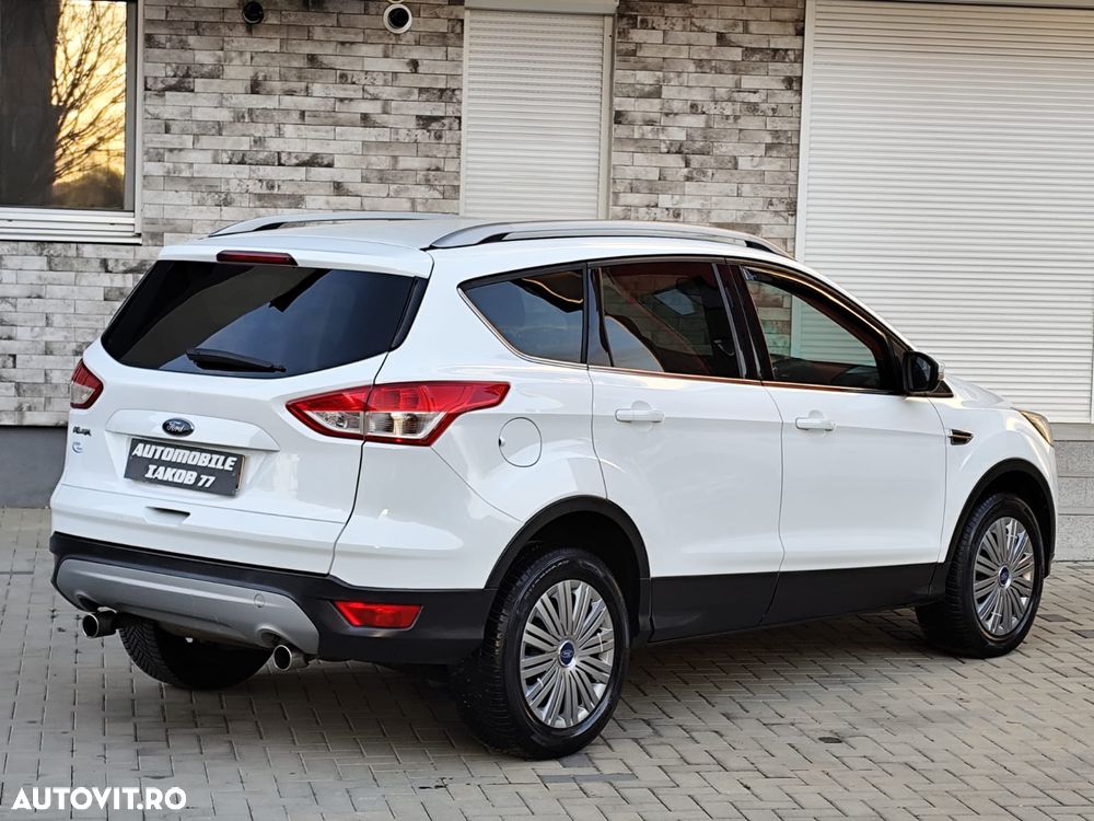 Ford Kuga - 4