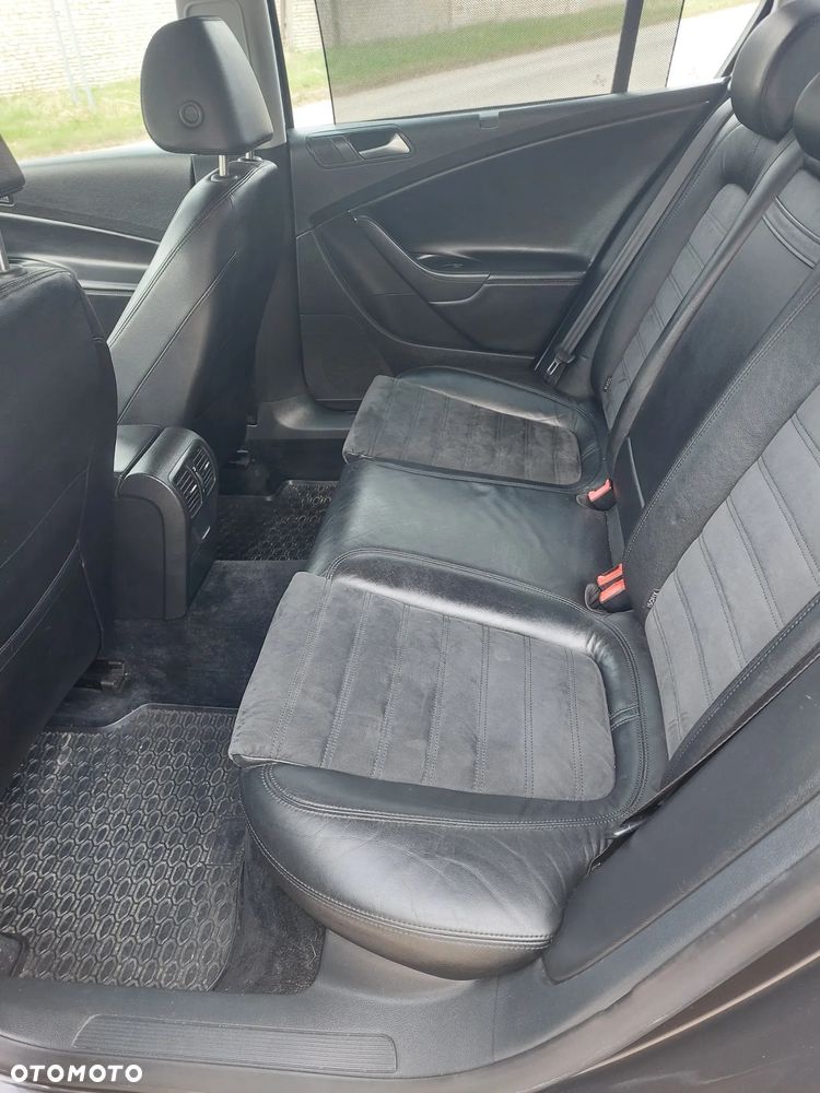 Volkswagen Passat 1.8 TSI Highline - 8