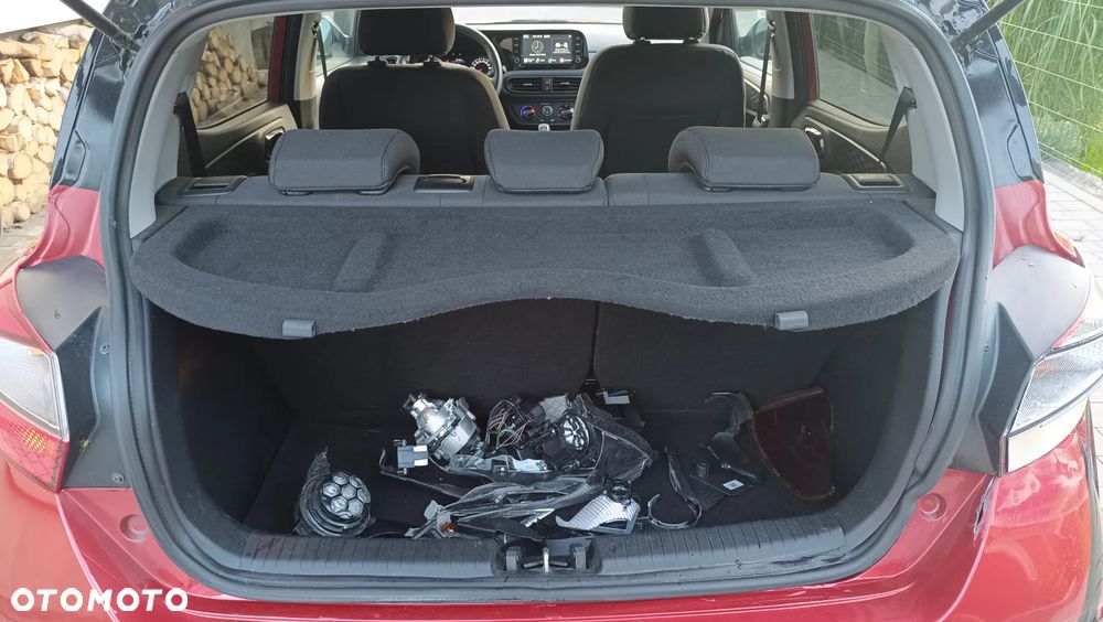 Hyundai i10 1.0 EDITION 30+ - 17