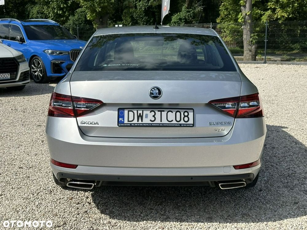 Skoda Superb 2.0 TSI 4x4 Ambition DSG - 6