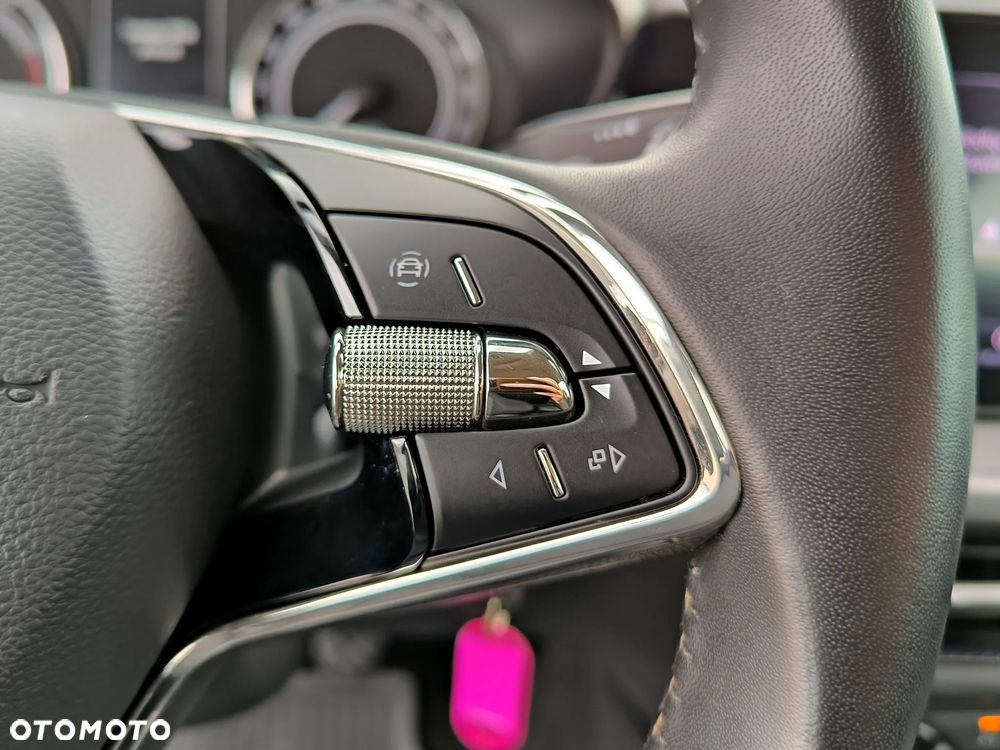 Skoda Fabia 1.0 TSI Ambition - 19