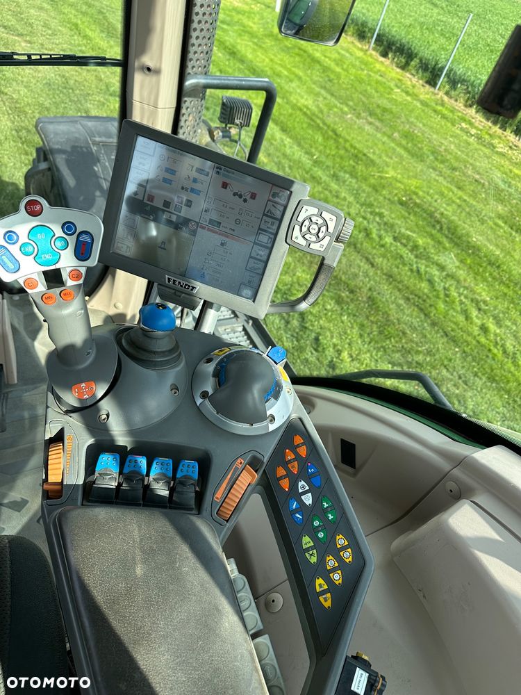 Fendt 828 - 12