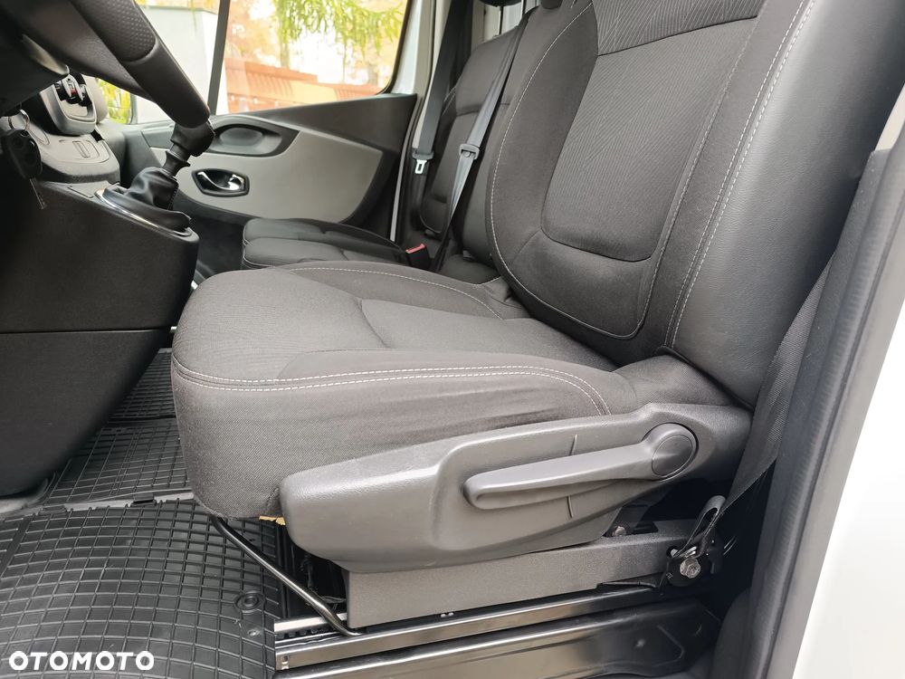 Renault TRAFIC L2H1 - 22