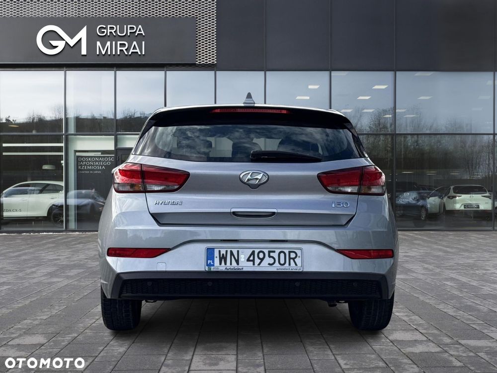 Hyundai i30 1.5 DPI Modern - 4
