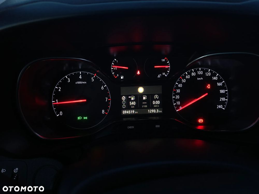 Opel Combo XL 1.2 Turbo Edition S&S - 13