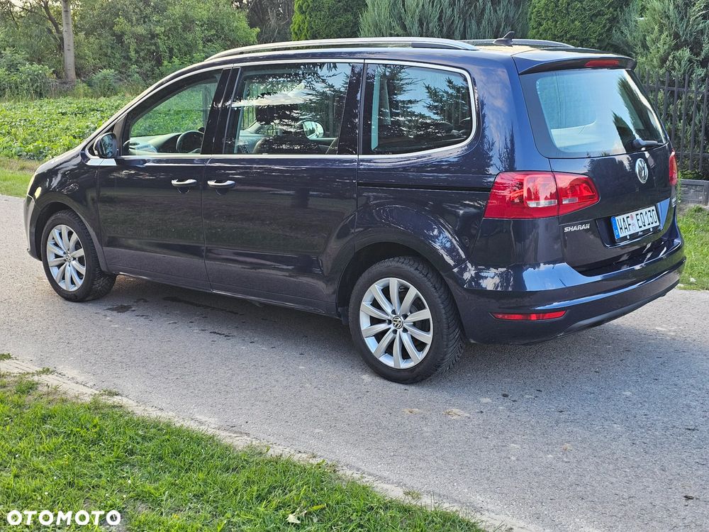 Volkswagen Sharan 2.0 TDI Trendline DSG - 34