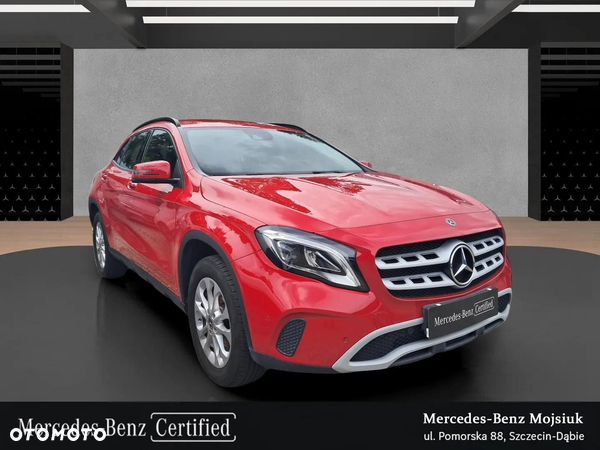 Mercedes-Benz GLA 200 7G-DCT Style