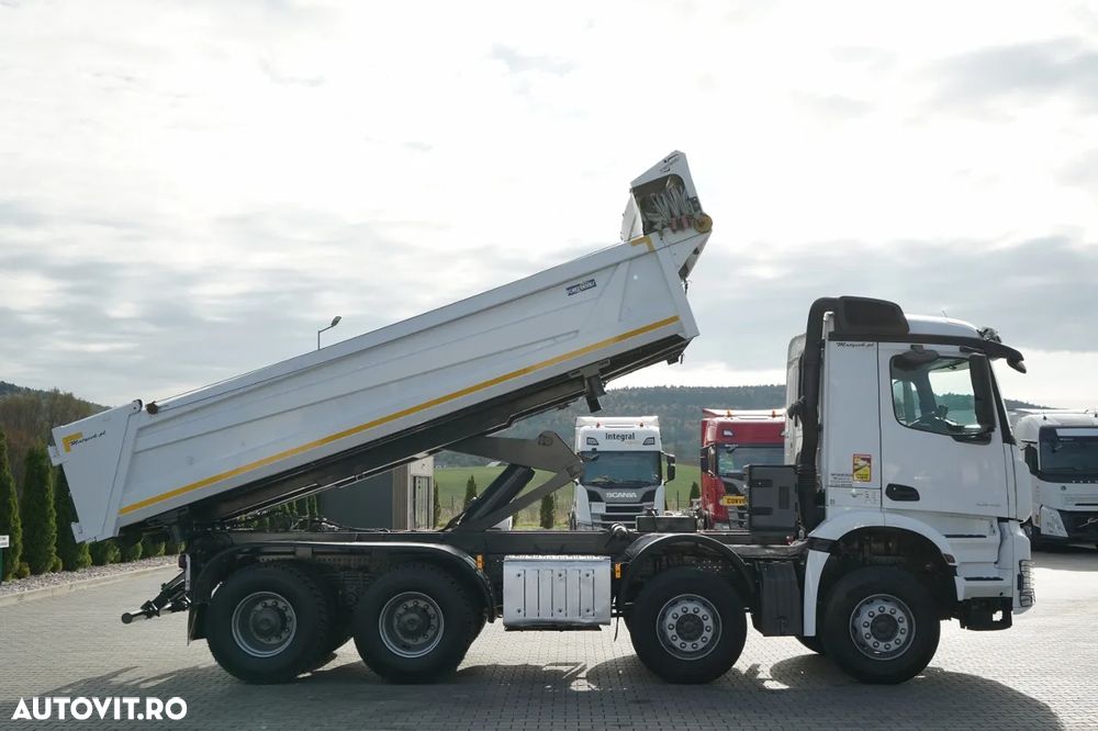 Mercedes-Benz AROCS 3243 / 8x4 / BASCUNĂ BIDIRECȚIONALĂ / BASCUNĂ HIDRODOXY / BORDMATIC / BASCUNĂ HIDRODOXY / ANVELOPE 100% / 2016 / - 5