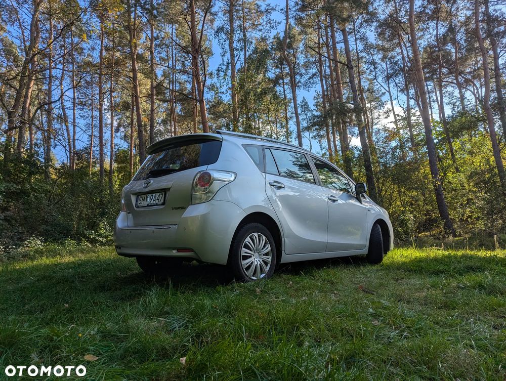 Toyota Verso - 2
