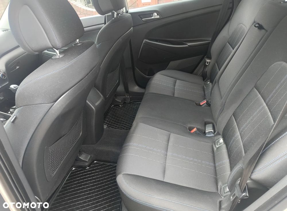 Hyundai Tucson - 16