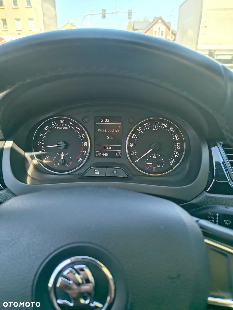 Skoda RAPID 1.6 TDI Monte Carlo - 15