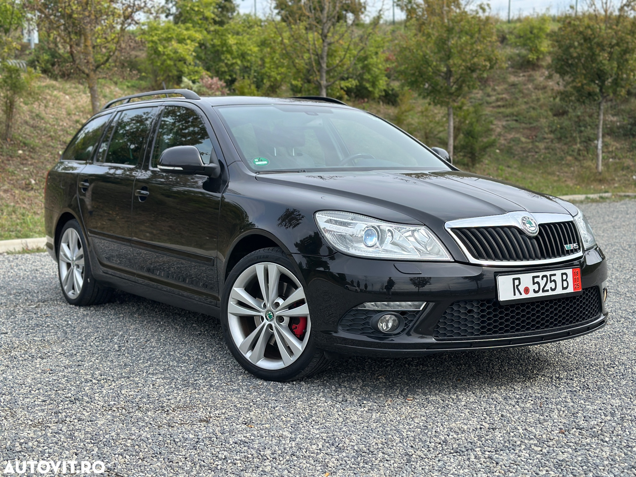 Skoda Octavia Combi 2.0 TDI RS - 2