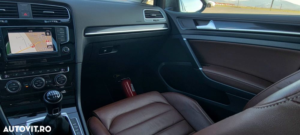 Volkswagen Golf 2.0 TDI (BlueMotion Technology) Highline - 15