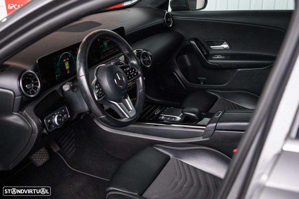 Mercedes-Benz A 180 d Style Aut. - 24