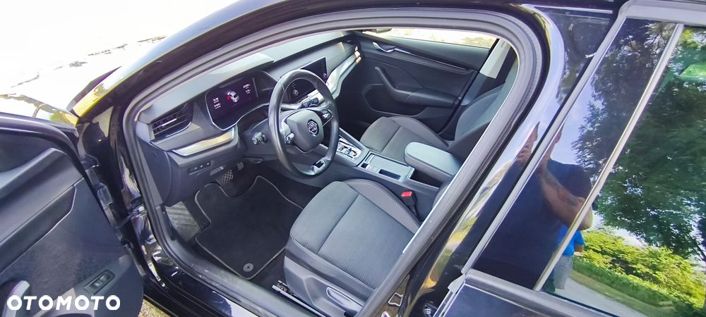 Skoda Octavia 2.0 TDI Ambition DSG - 3
