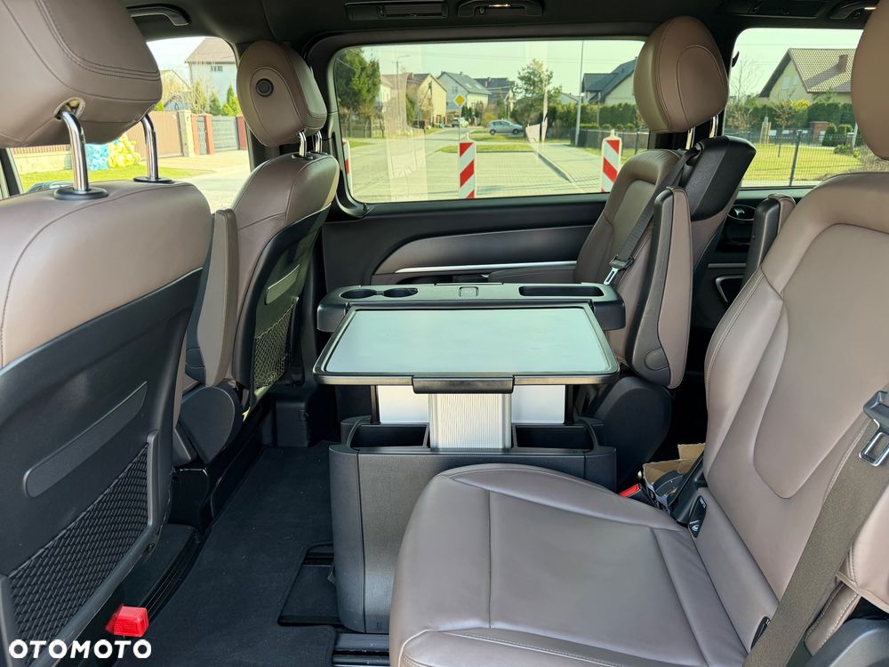 Mercedes-Benz Klasa V 250 d 4-Matic Avantgarde 9G-Tronic (długi) - 17