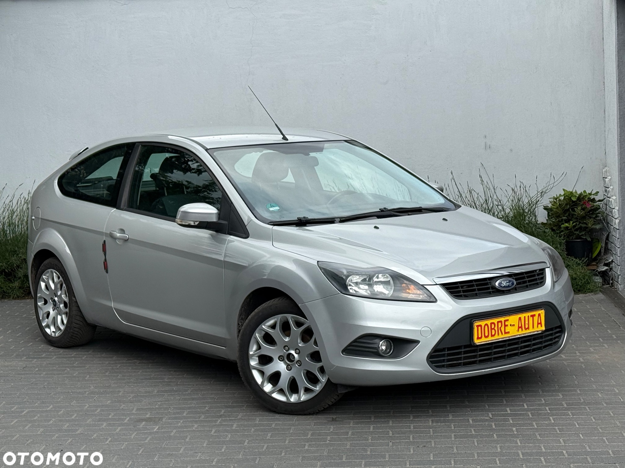 Ford Focus 1.6 Ti-VCT Sport - 21