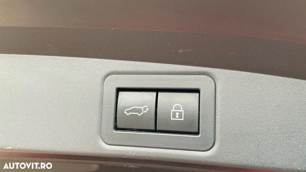 Toyota Corolla 1.8 Hybrid Touring Sports - 26