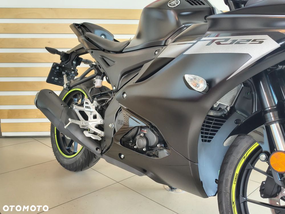 Yamaha R125 - 4