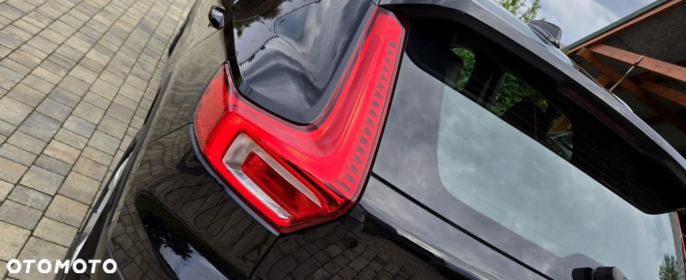 Volvo XC 40 D3 Momentum Pro - 16