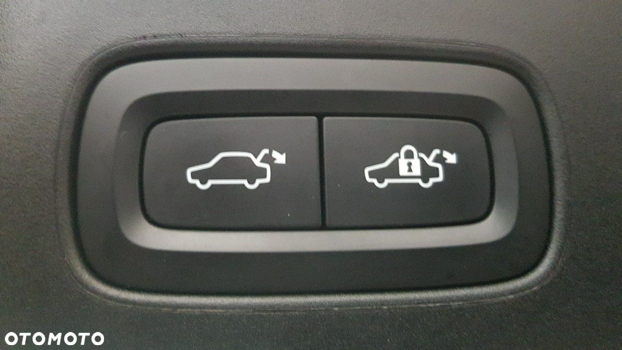Volvo V90 - 24