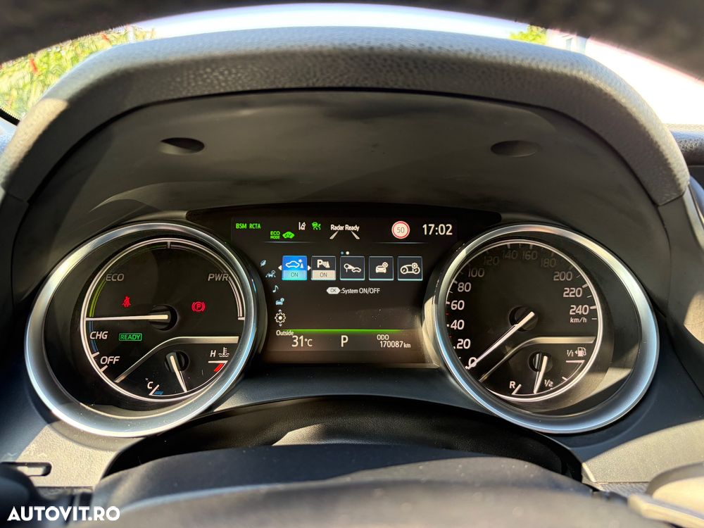 Toyota Camry 2.5 Exclusive - 14