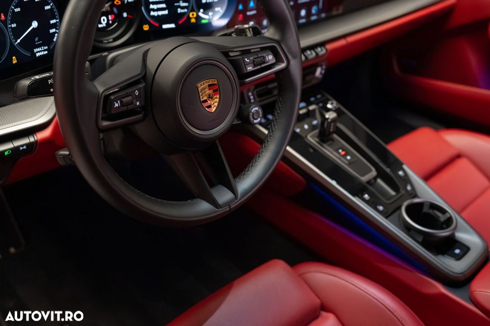 Porsche 911 - 16