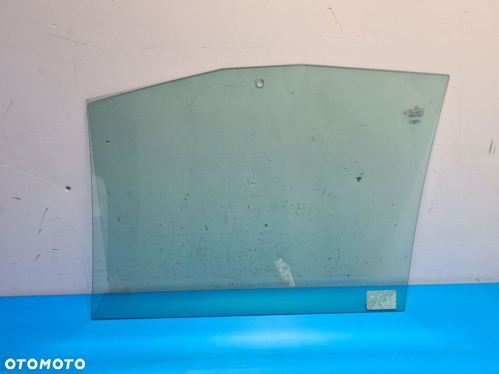 SZYBA DRZWI TYŁ PRAWA   FORD MONDEO MK3 - 3