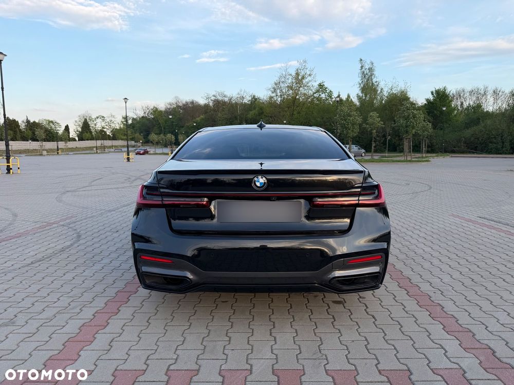 BMW Seria 7 730d xDrive sport - 11