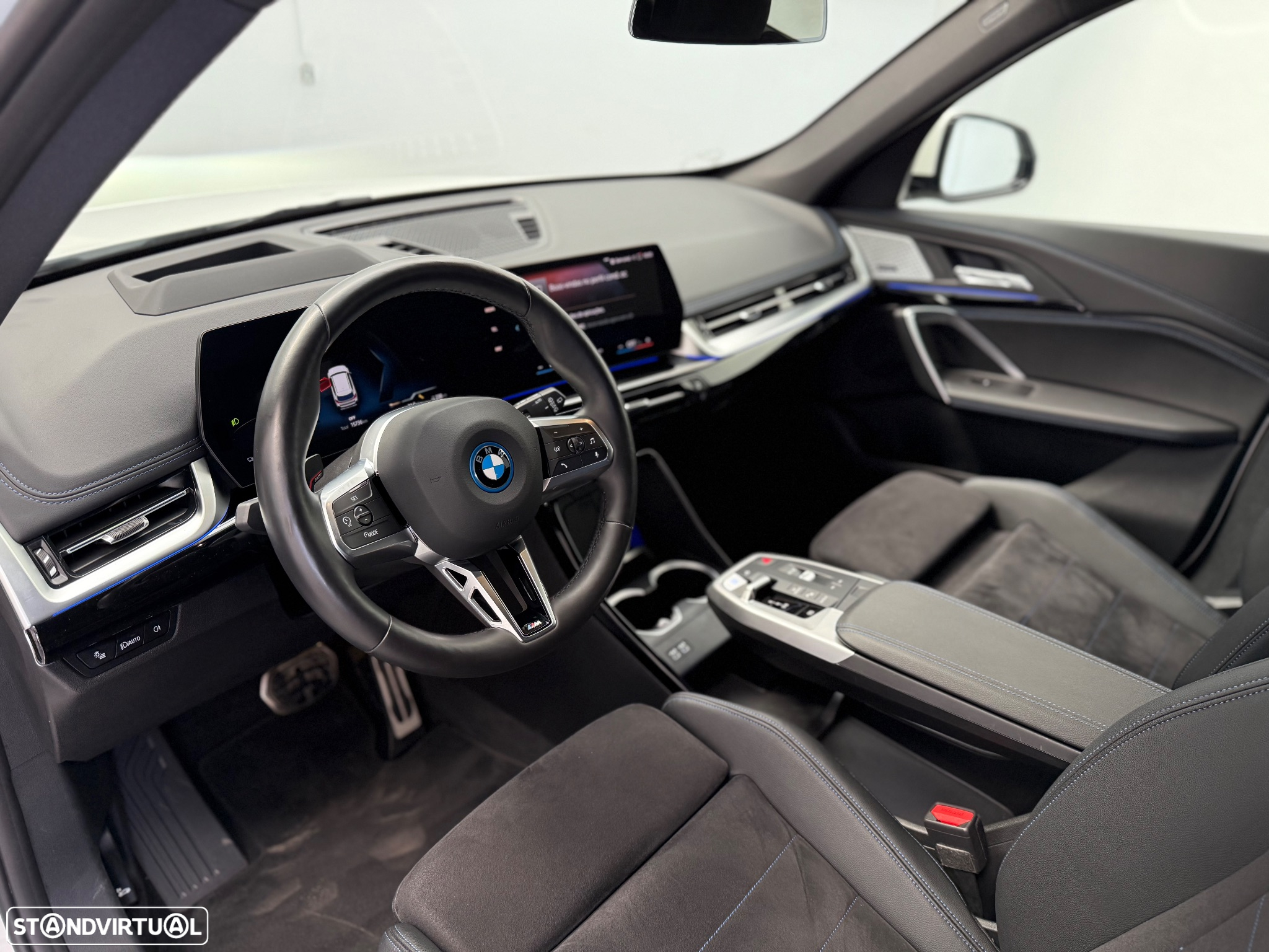 BMW iX1 xDrive30 Pack Desportivo M Pro - 7