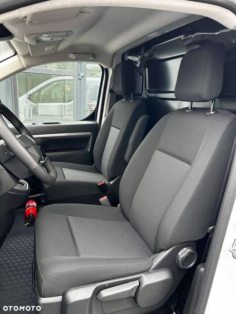 Opel Vivaro - 18