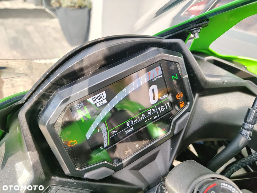 Kawasaki Ninja 400 - 15