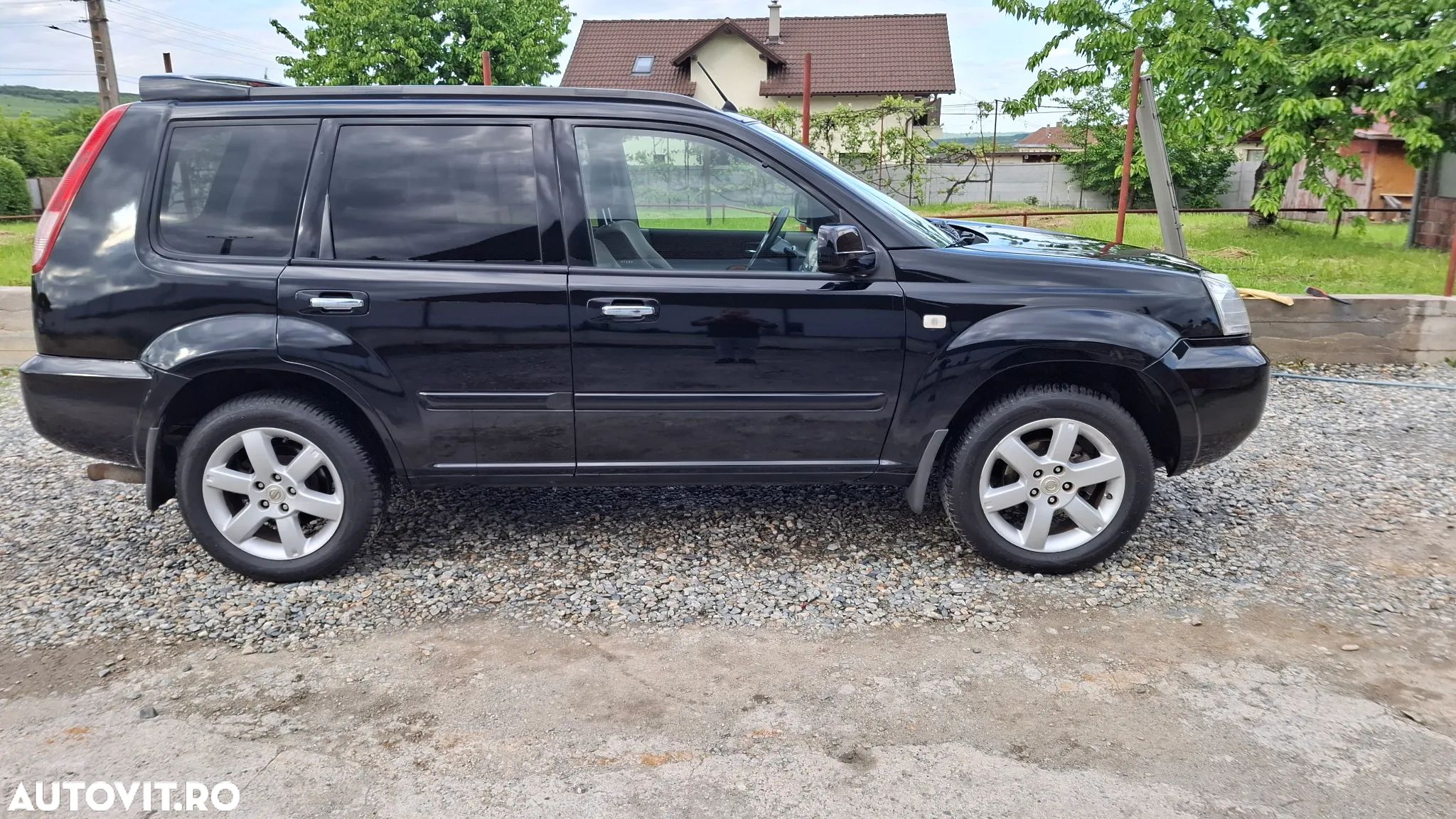 Nissan X-Trail 2.2 dCi Elegance - 1