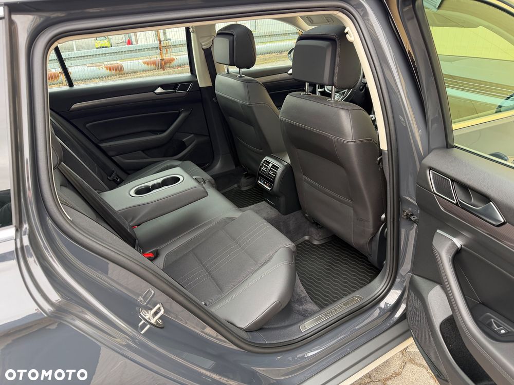 Volkswagen Passat Alltrack 2.0 TDI SCR (BMT) 4Mot - 9