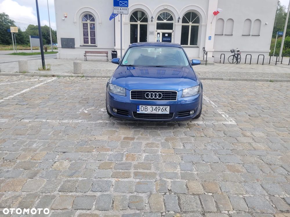 Audi A3 3-drzwiowe 1.6 Ambiente - 1