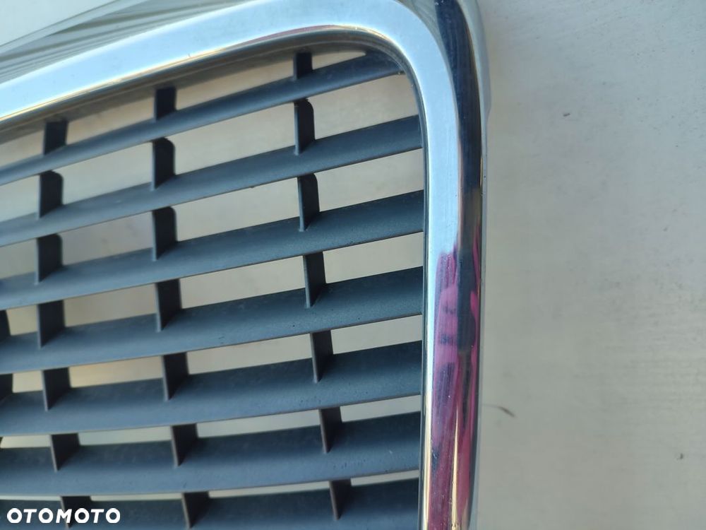 Grill atrapa chłodnicy AUDI A6 C6 ORYGINAŁ 4F0853651 - 4