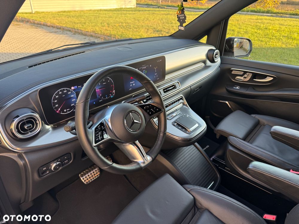 Mercedes-Benz Klasa V 300 d 4-Matic 9G-Tronic Exclusive (ekstra d³) - 4