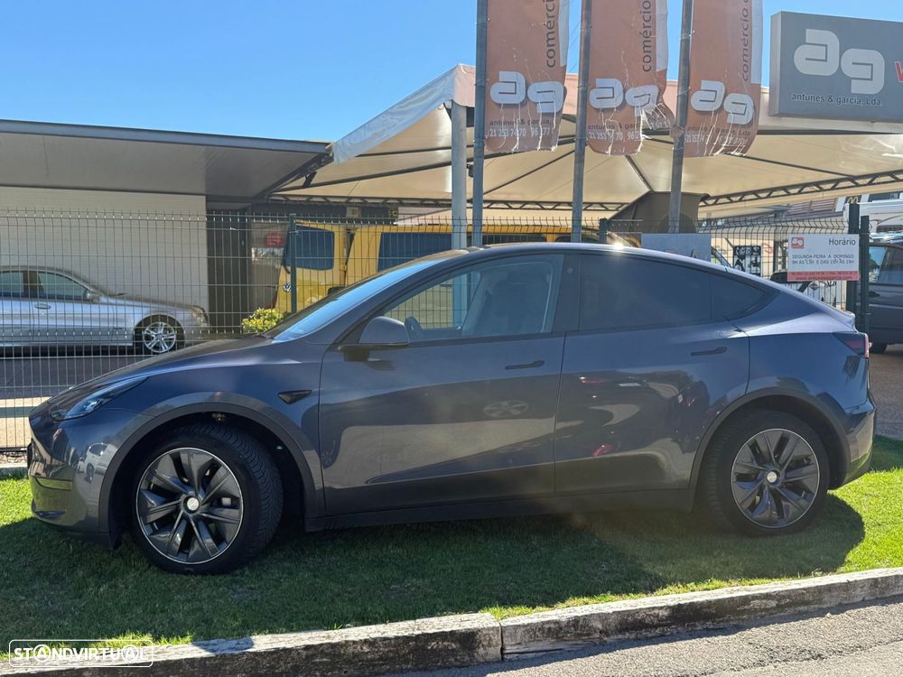 Tesla Model Y Long Range Tração Integral - 18