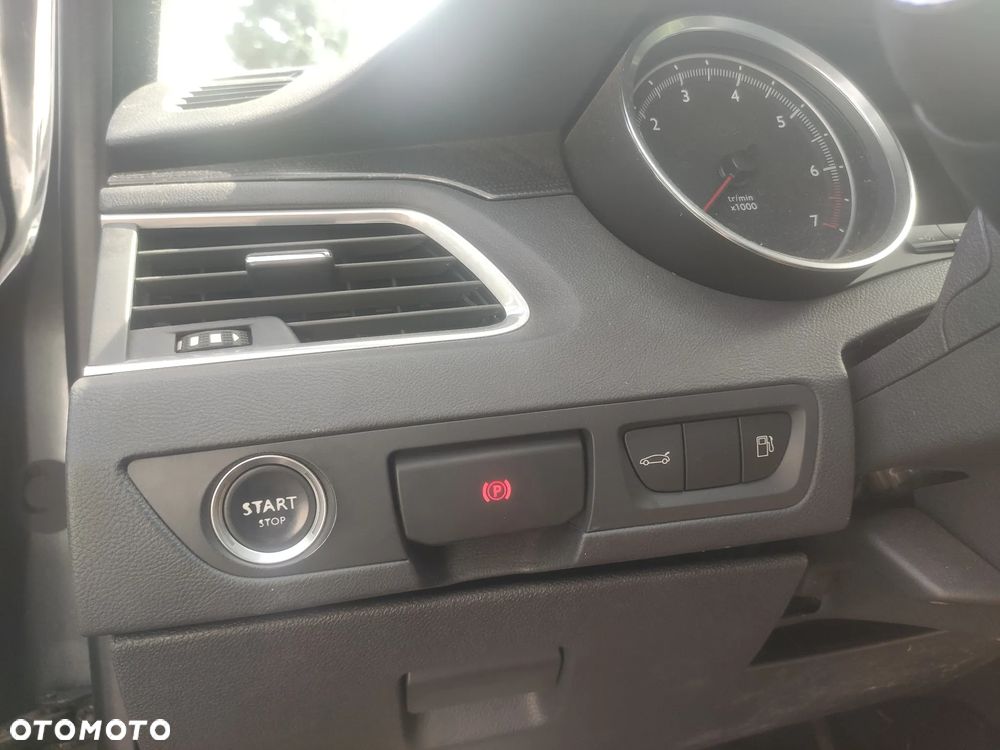 Peugeot 508 1.6 e-THP Allure S&S - 16