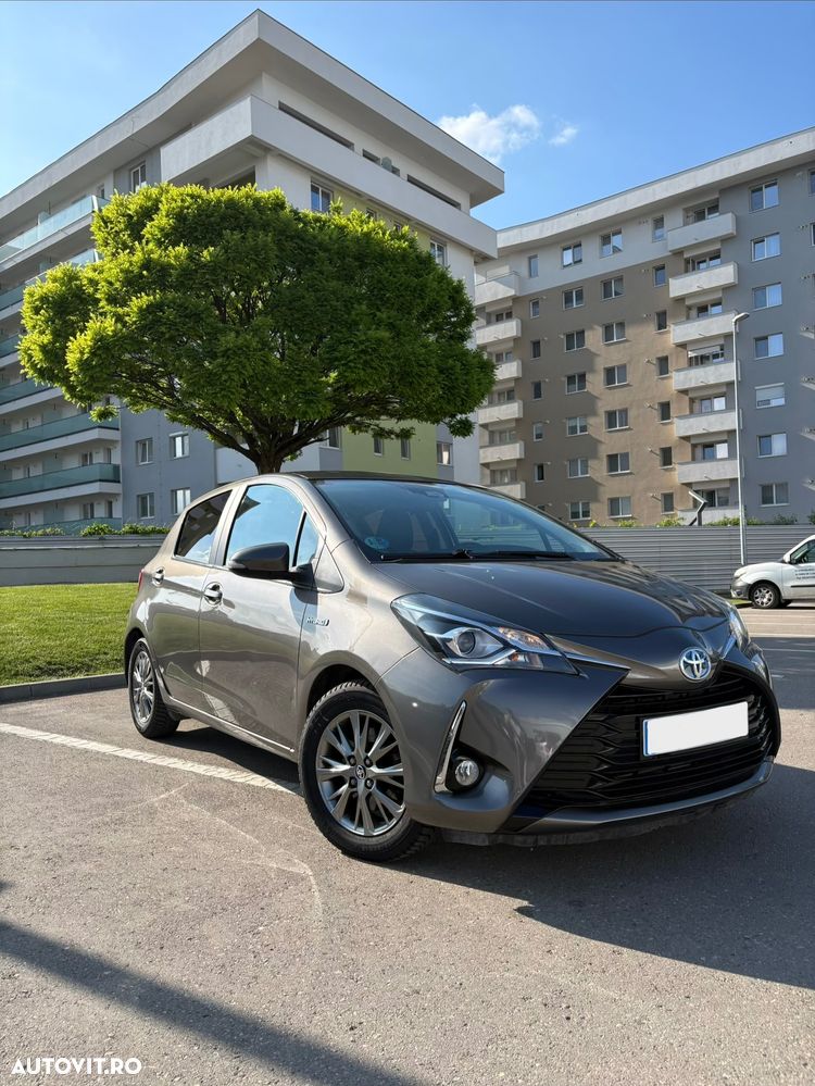 Toyota Yaris 1.5 VVT-i HSD Active - 3