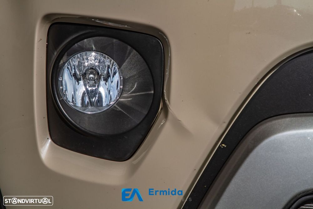 Suzuki Ignis - 12