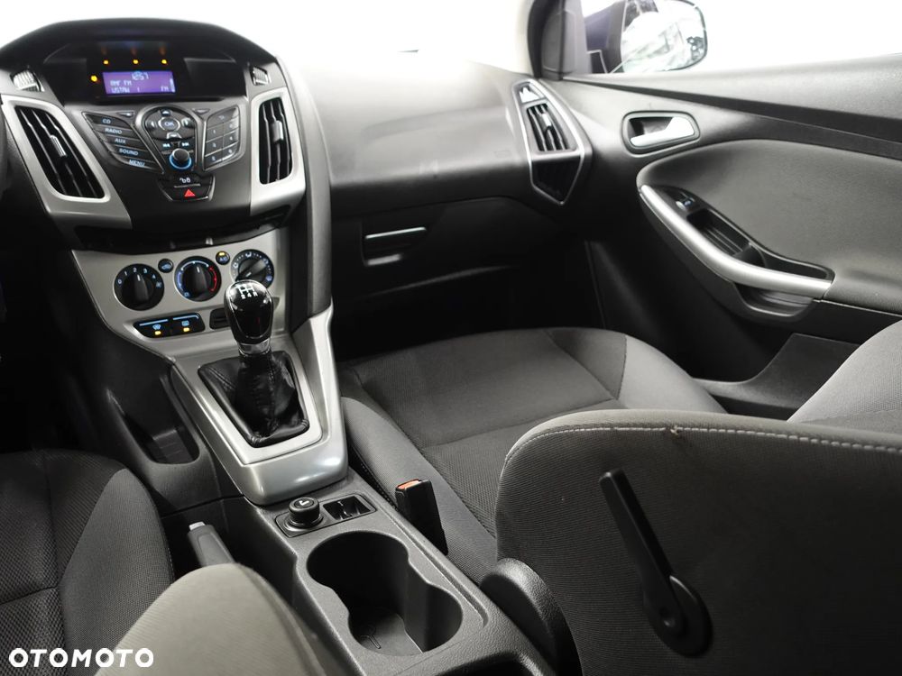 Ford Focus - 29