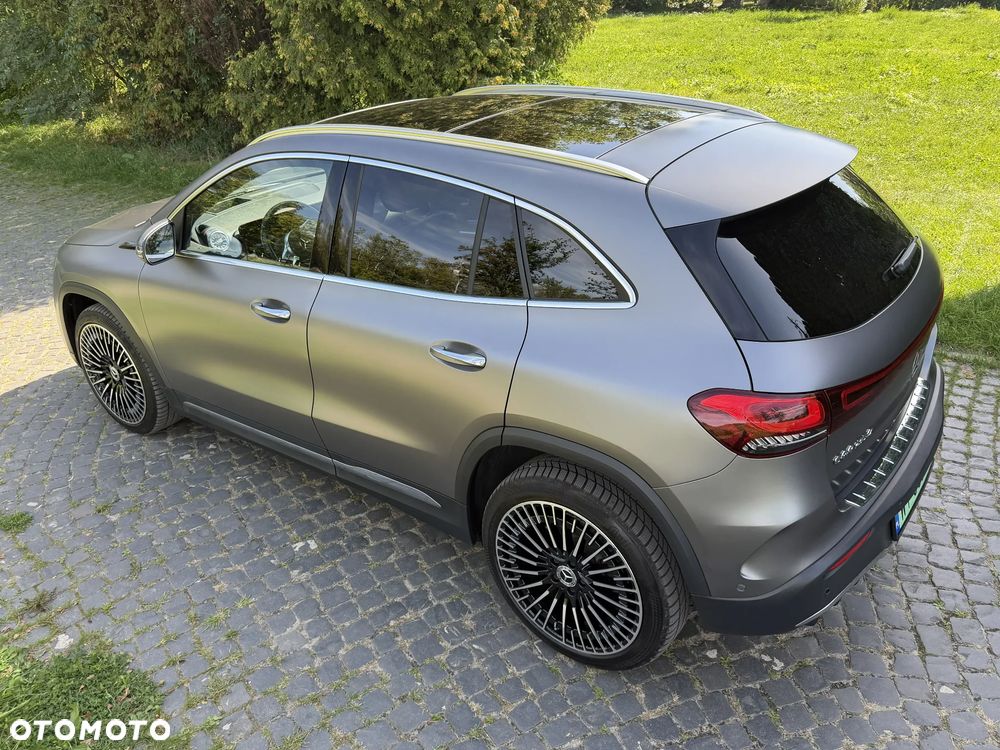 Mercedes-Benz EQA - 20